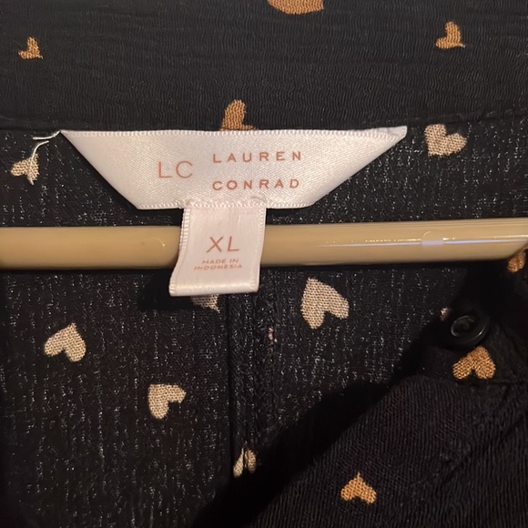 Blouse - Picture 2 of 2